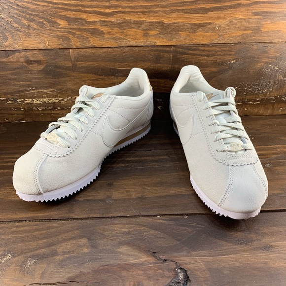 women's nike classic cortez leather metallic casual shoes